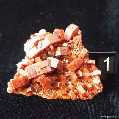 Ванадинит. Марокко.  49*45*14мм