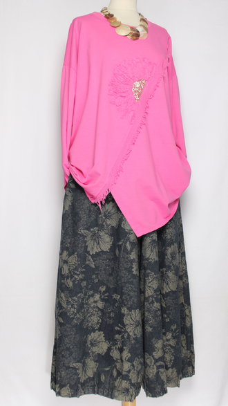 Джемпер Бохо хлопок "Цветок пайетки" фуксия, голубой до р.54