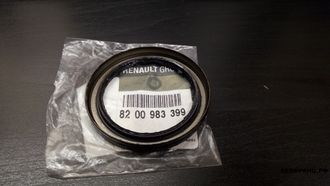 [61х80х9] Сальник раздаточной коробки правый наружный 4WD оригинал 331425961R 8200983399