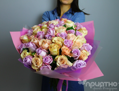 Букет цветов на 8 марта № 731