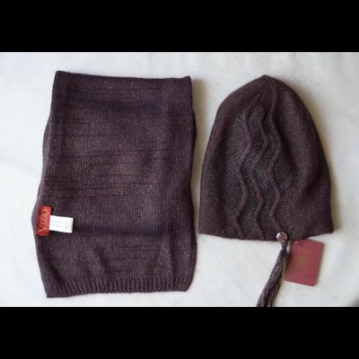 Сливовый вязаный шарф Италия Vizio 5848 Violosa