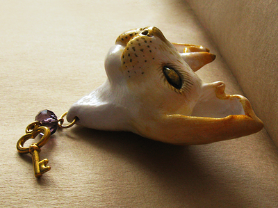 КотоРог из рода котов-единорогов, Auruhorn. Необычная брошь в стиле фэнтези