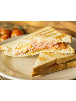 Сендвич с ветчиной
