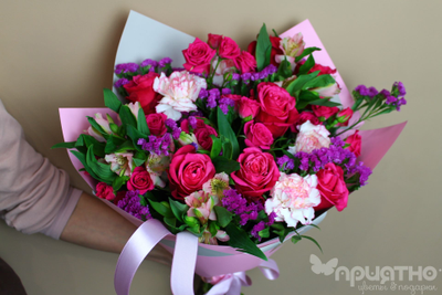 Букет цветов на 8 марта № 718