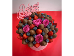 Клубника в шляпной коробке № 20