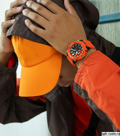 Часы Casio G-Shock GA-2200M-4AER