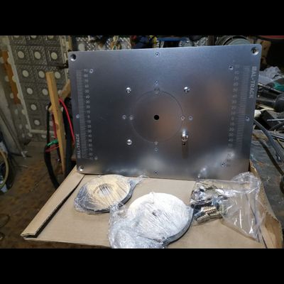 Пластина под CROWN CT11001 для установки фрезера в стол 350*250 ММ. с гравировкой линеек