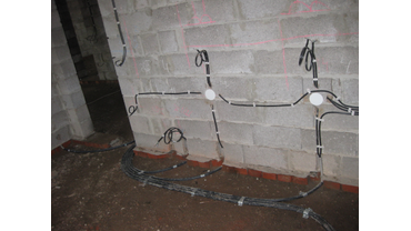 Электрика на кухне комбинированная схема, электрокабель под стяжку в ПВХ трубе