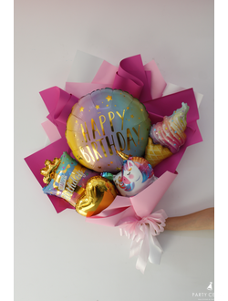 Букет НВ для девочки с мини-фигурками