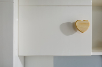 Антресоль ТК №3 из массива сосны 170 х 32 х 36 см