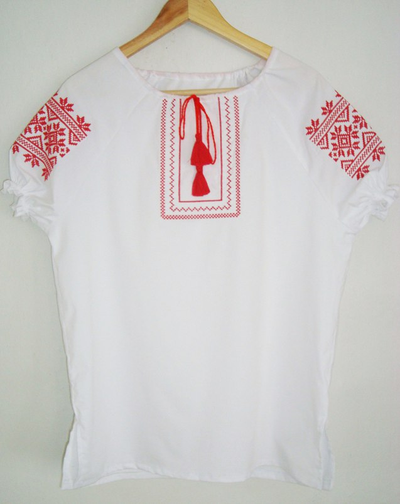 Блузка с вышивкой "Славянушка"  Орнамент "Спарыш".