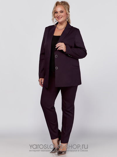 Костюм 2-х предметный, состоящий из пиджака и брюк в цвете баклажан