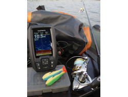 Эхолот Garmin STRIKER 4