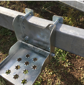 Подножка складная для лодочного прицепа