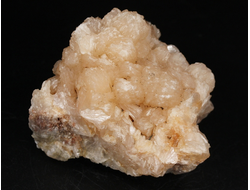 Стильбит, сросток кристаллов, Индия (52*48*40 мм, 77 г) №29852