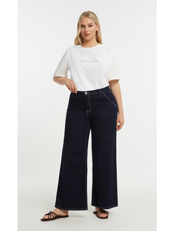 Женская блузка с принтом большого размера в модном бутике XLady