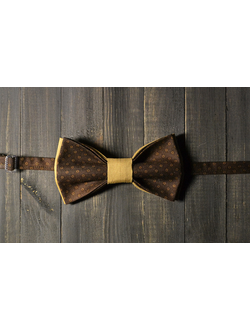 Галстук-бабочка в горошек - отличный подарок на любой праздник