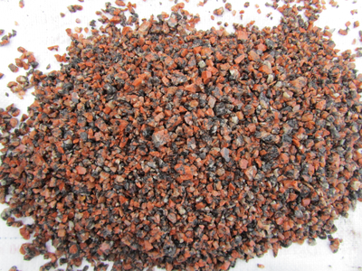 Щебень гранитный декоративный