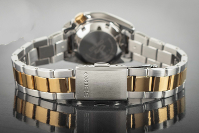 Наручные часы Seiko SRE004K1