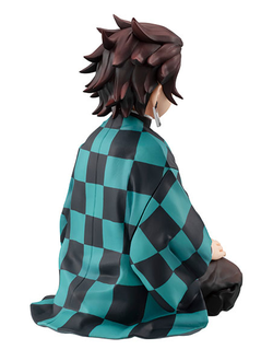 Фигурка Тандзиро Камадо (G.E.M. Kamado Tanjirou Tenohira)