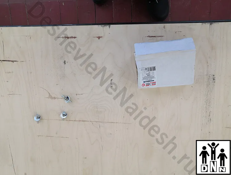 Монтаж ринга на помосте