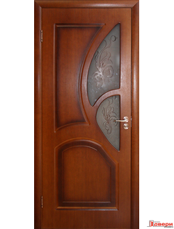 Греция красное дерево