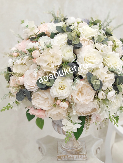 Искусственные цветы высокого качества в композиции из искусственных цветов - Восхищение № КВВ003