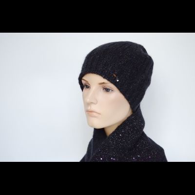 Черная вязаная шапка с пайетками Vizio Италия 8064 C