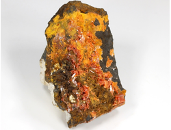 Крокоит, кристаллы на породе, Австралия, Тасмания (72*45*48 мм, 159 г) №28592