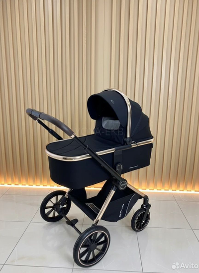 Детская коляска 3 в 1 Luxmom 733 Skyte Черный