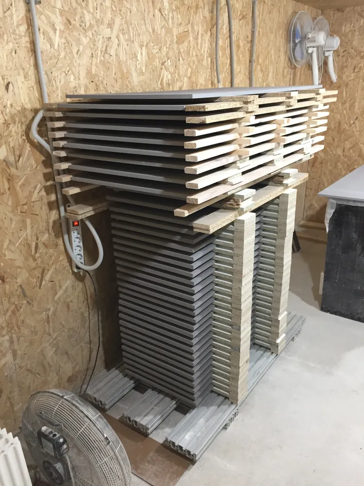 Стеллаж для сушки панелей под бетон (МДФ под микроцементом)