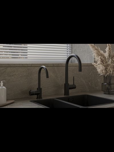 Система мгновенного кипячения воды 2в1 AQUAHOT 3300 BM (матовый черный)