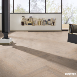 Паркетная доска PS 500 Meister Дуб витал Белоснежный 8803, масло в интерьере