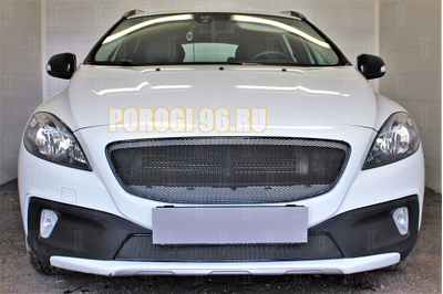 Защита радиатора Volvo V40 Cross Country 2012-2016 black верх PREMIUM (3D устанавливается вместо штатной)