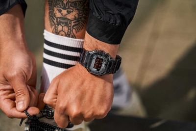 Часы Casio G-Shock DW-5600NN-1