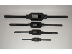 Набор метчикодержателей (Вороток для метчиков) из 4 шт (Квадрат: 1-6 мм; 3.5-11 мм; 3.6-15 мм; 4.9-17 мм;)