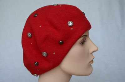 Красный фетровый берет для женщин фото беретов Италии визио из фетра красного цвета
