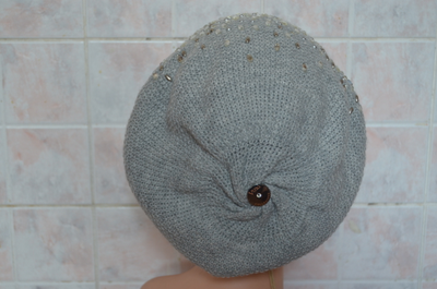 Vizio Италия 5561 берет бело - серый стразы сваровски