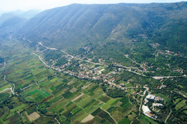 Окрестности Дубровника- деревня Чилипи (посещение фольклорной  ярмарки по воскресеньям) Транспорт-комфортабельный автомобиль.(1-4 человек)