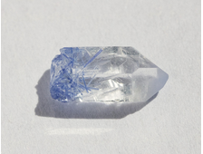 Кварц, дюмортьерит в кварце, кристалл, Бразилия (9*4*4 мм, 0,2 г) №18705