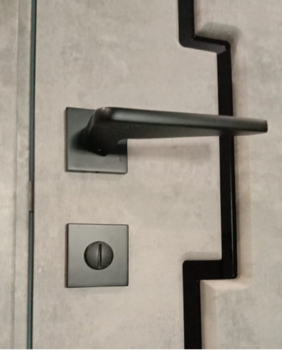 PRESTIGE. МОДЕЛЬ ТЕХНО 1, ВЕРТИКАЛЬНАЯ ГЕОМЕТРИЧЕСКАЯ ВСТАВКА из СТЕКЛА ТРИПЛЕКС или ЗЕРКАЛА.