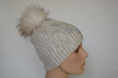 Шапка с помпоном Vizio 1005 CP  белая