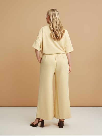 Женские летние брюки-палаццо в черном цвете