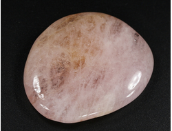 Берилл розовый (морганит, воробьевит), полировка плоская, Бразилия (40*32*8 мм, 17 г) №35696