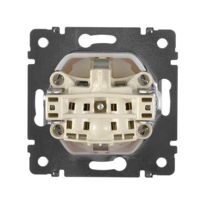 Legrand 774120, Valena Розетка влагозащищенная с крышкой, IP 44, слоновая кость, вид сзади