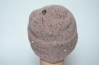 Вицио италия розовая шапка с отворотом