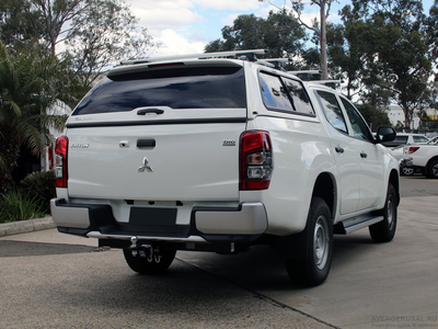 Кунг Alpha GSS на Mitsubishi L200 2015-2016-2017-2018, рестайлинг 2019-2020-2021-2022 белый цвет W32