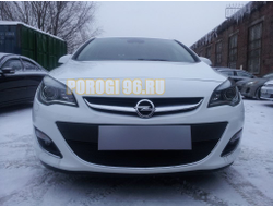 Защита радиатора Opel Astra J 2012- рестайлинг black