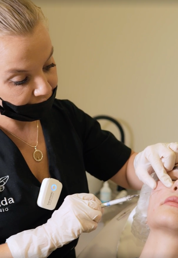 Ботокс, уколы красоты, устранение морщин в Cicada Clinic