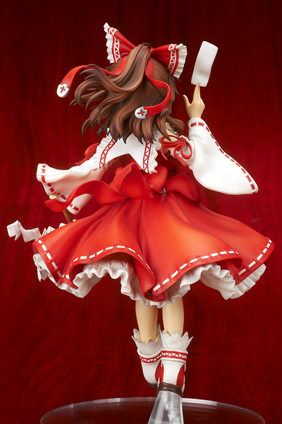 Фигурка Рэйму Хакурэй (Hakurei Reimu)